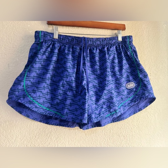 Nike Tempo 3.5" Clash 2.0 Women's Running Shorts size XXL like new condition - Picture 1 of 11